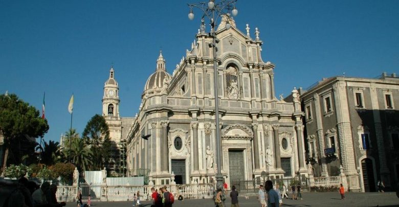 Catania, cosa vedere in un giorno? Storia e Monumenti