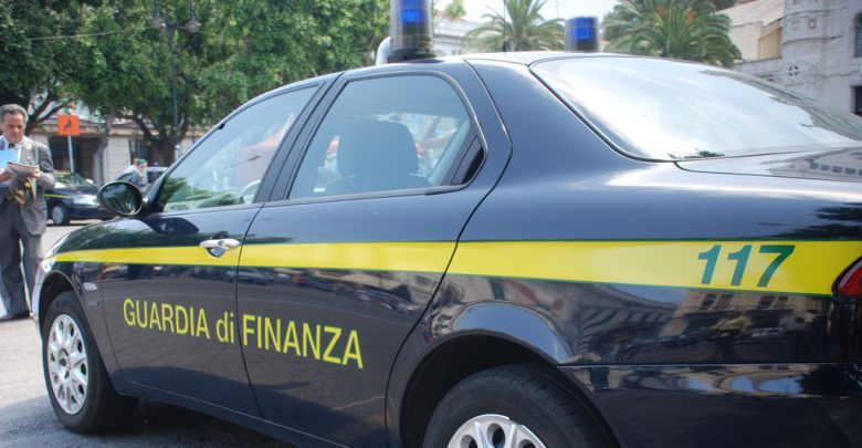 Castellammare di Stabia, Medico Arrestato per Traffico e Detenzione di Droga