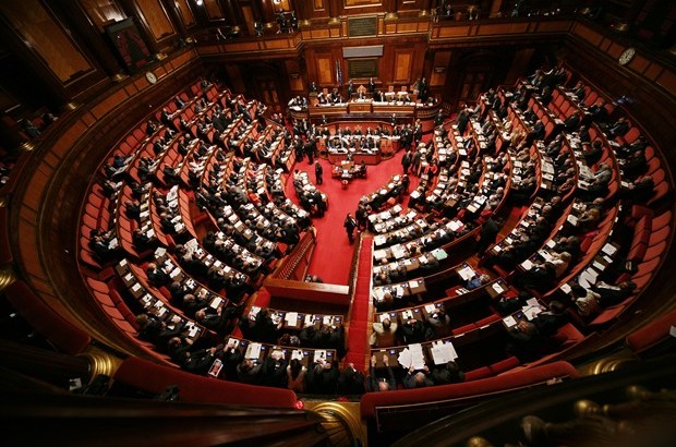 parlamento-italiano Chi è il politico più ricco d'Italia?