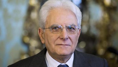 Photo of Mattarella concede grazia a 3 anziani: omicidio per disperazione