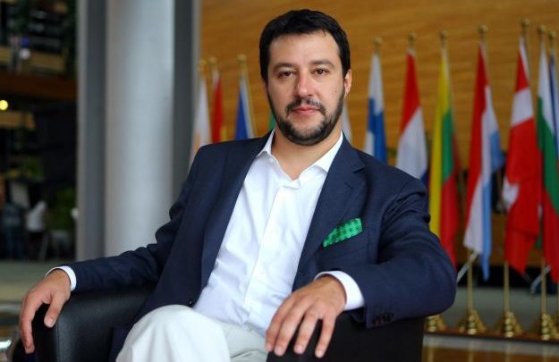 Politica, Salvini contro l’Unione Europea: “Peggio di Mussolini”