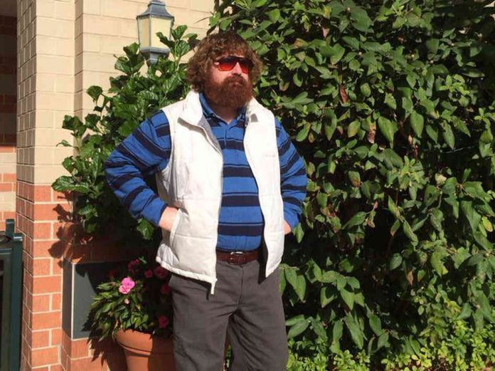 thaddeus-kalinoski Thaddeus Kalinoski, il Sosia di Zach Galifianakis diventato ricco