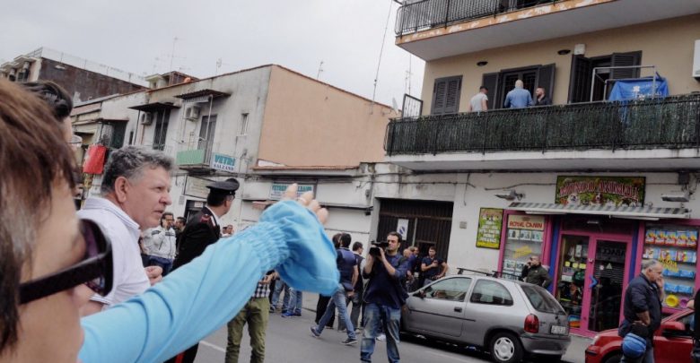 Napoli, Sparatoria dal Balcone: il Video su YouReporter