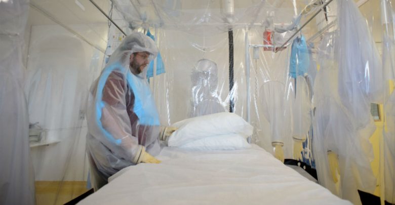 Virus Ebola in Italia, infermiere Emergency trasferito allo Spallanzani