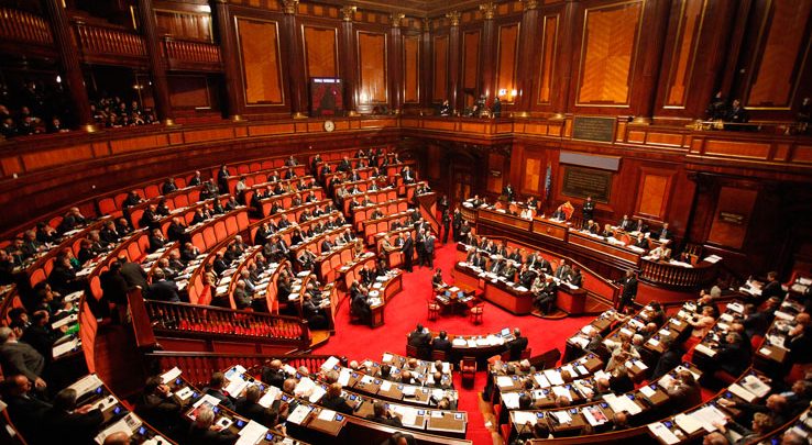 Riforma della Scuola, Fiducia in Senato: Video scontro tra Grasso e Mussini
