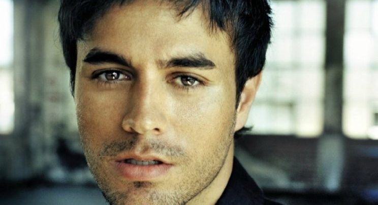 Enrique Iglesias arrestato a Miami per intralcio alla giustizia