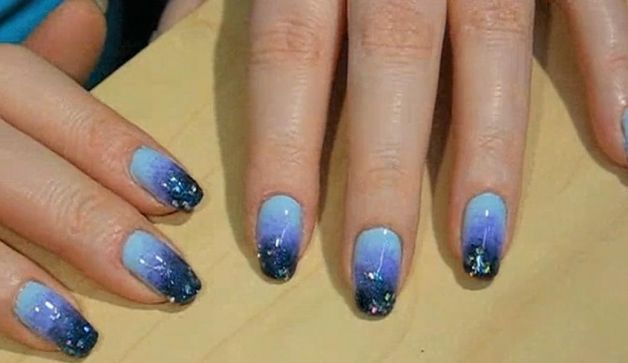 Nail art Semplici: Stelle sulle Unghie