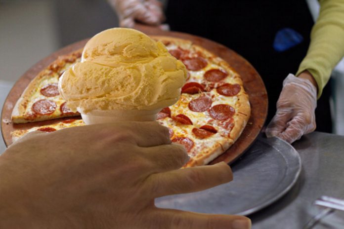 gelato-alla-pizza Gelati ai gusti strani, c'è quello alla Pizza Napoletana