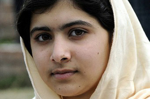 malala-yousafzai Malala compie 18 anni e lancia una campagna #booksnotbullets