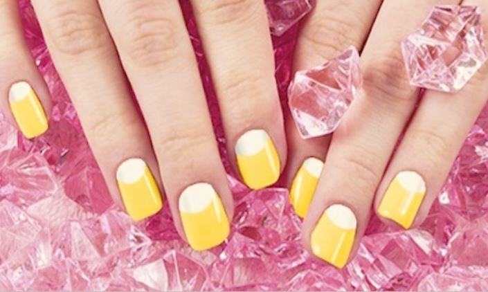 Nail Art Semplici: French Rovesciata Gialla