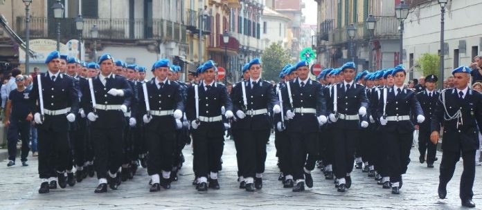 Polizia-Penitenziaria-Lavoro Concorso Polizia Penitenziaria 2015: Bando per 400 Allievi Agenti