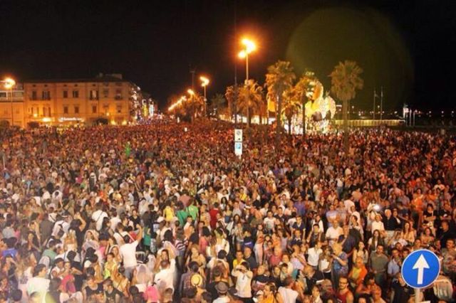 viareggio_carnevale_estivo Viareggio Carnevale estivo 2015: Programma sfilata Carri