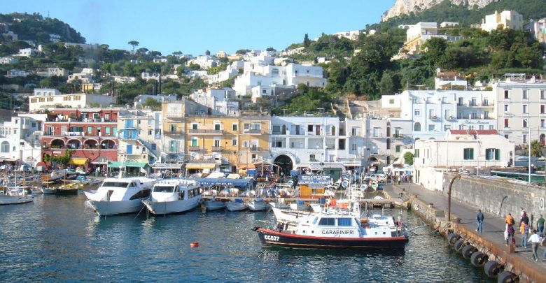 Offerte Lavoro Napoli: un Posto a Capri nella Comunicazione