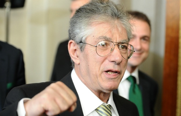 Umberto Bossi Condannato per Vilipendio a Napolitano