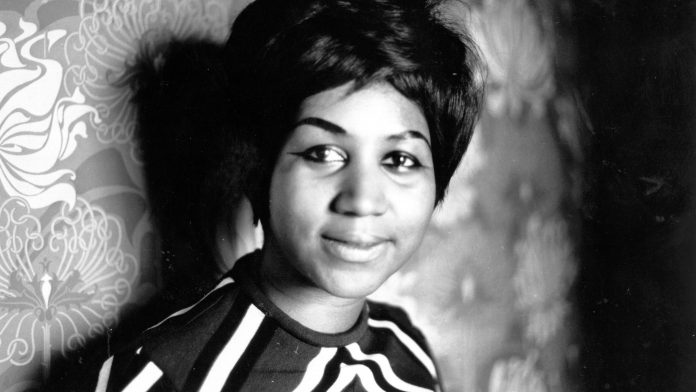 Aretha FRanklin Aretha Franklin: Karima la Imita a Tale e Quale Show 2015