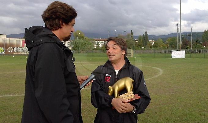 Tapiro d'Oro a Capuano: Video a Striscia La Notizia (14 Ottobre)