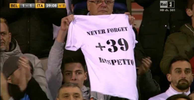 Belgio-Italia: giocatori si fermano in ricordo dei morti Heysel (Video)