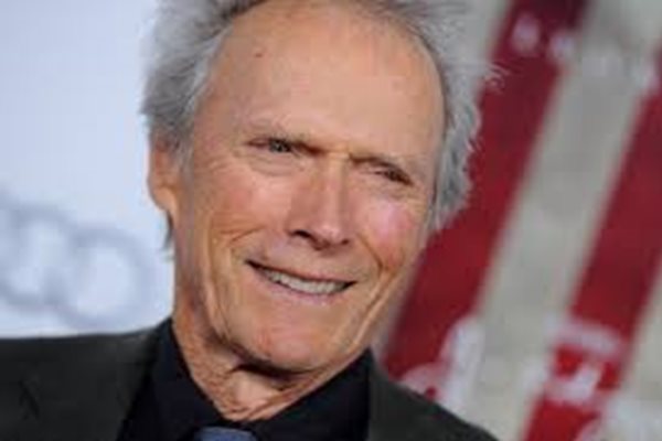 Clint Eastwood Morto: ma è una Bufala
