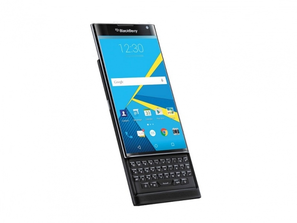 Blackberry Priv BlackBerry Priv con Touch e Tastiera, l'ultima tentazione è Android