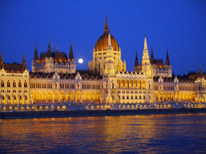 Budapest Vacanze: Offerte Viaggi Low Cost Primavera 2016