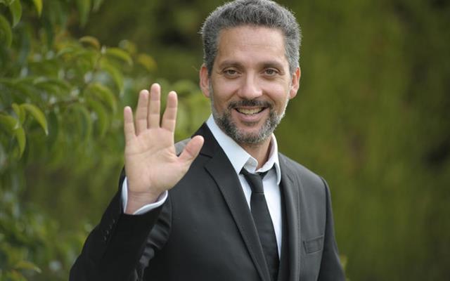 Giuseppe-Fiorello Beppe Fiorello a Sanremo 2016 (Video 13 Febbraio)