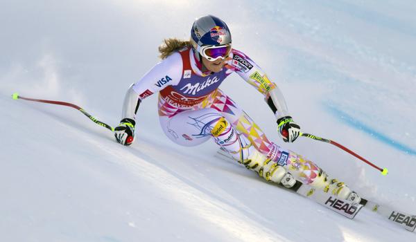 Lindsey Vonn cade a La Thuile, Vince Lara Gut (Video)