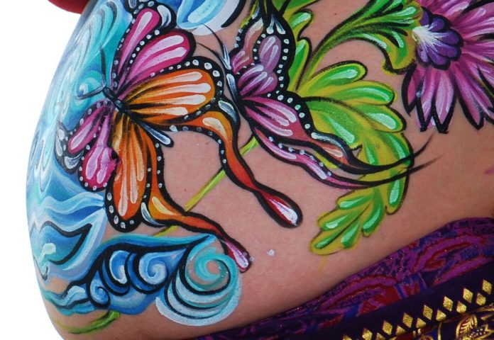 belly painting L'arte del Belly Painting o Baby Bump: Colore in Gravidanza