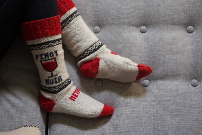 netflix-socks-3 Netflix Socks: il Calzino che mette in pausa i Film