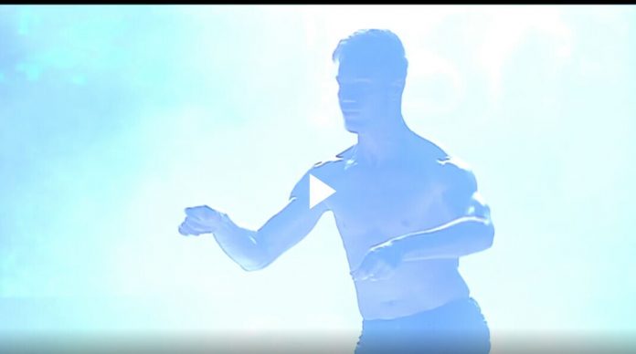 Patrizio Amici 15 Patrizio ballo tecnologico Serale Amici 15 (Video 2 Aprile 2016)