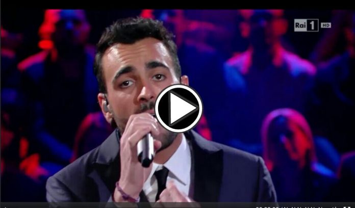 marco mengoni a laura e paola Marco Mengoni a Laura e Paola Show: Video 1 Aprile 2016 2