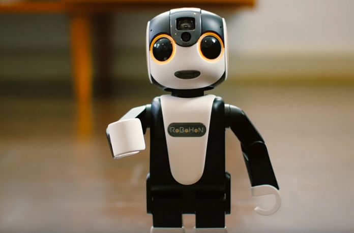 robohon_smartphone_robot RoBoHoN Robot Smartphone Sharp: Caratteristiche