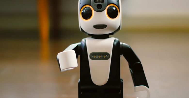 RoBoHoN Robot Smartphone Sharp: Caratteristiche