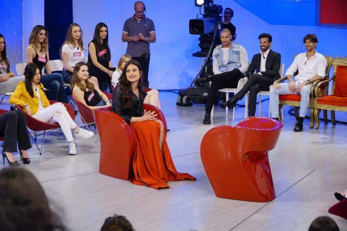 scelta ludovica uomini e donne Replica Scelta Ludovica su La5: Orario Uomini e Donne