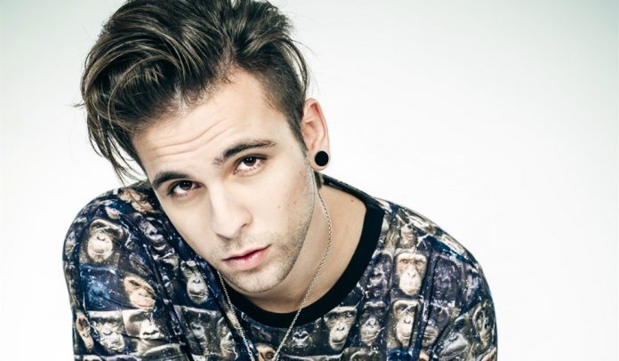 Alessio-Bernabei Alessio Bernabei a Made in Sud (Video 24 Maggio 2016)