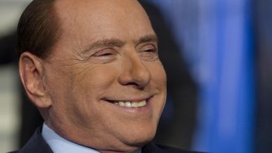 Photo of Silvio Berlusconi si candida alle prossime elezione: “Scendo in campo per vincere”