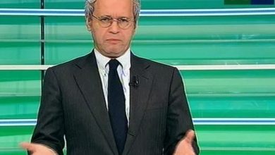 Photo of Enrico Mentana denuncia Beppe Grillo in diretta: il motivo
