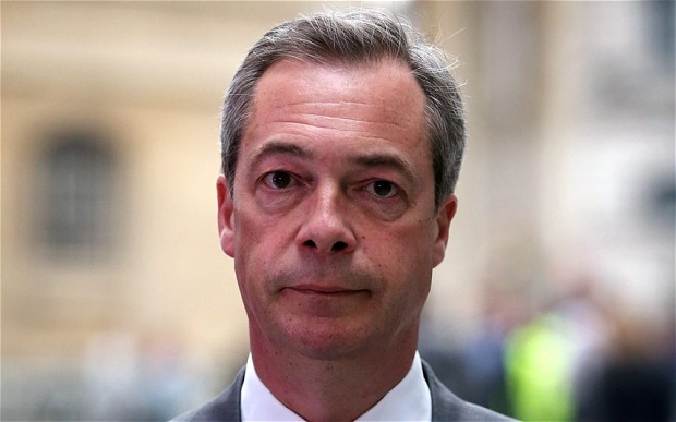 Brexit news, Farage: "Il Remain vincerà di poco"