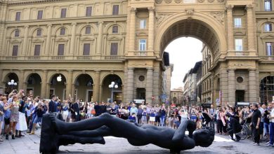 Photo of David Nero a Firenze: Simbolo del Lutto Universale (Foto)