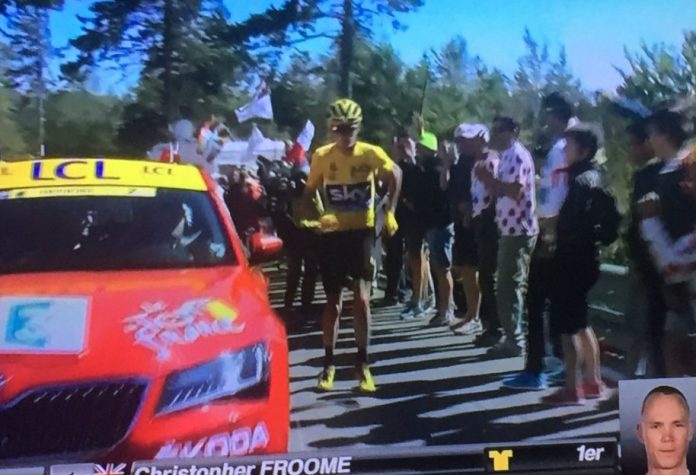 froome-piedi-tour-de-france Video - Froome corre a piedi sul Mont Ventoux (Tour de France 2016)