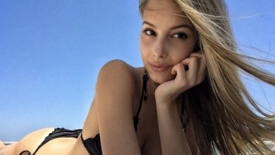 Photo of Fidanzata Pelle in tribuna Italia Germania: chi è Vicky Varga