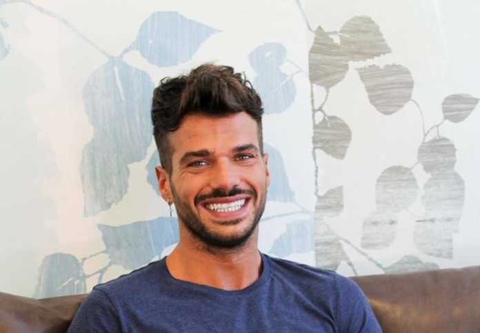 Claudio Sona Tronista Gay Uomini e Donne Chi è Claudio Sona: Tronista Gay Uomini e Donne (Foto)