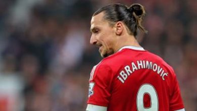 Photo of Sosia Ibrahimovic scende in campo durante Manchester United-Leicester (Video)