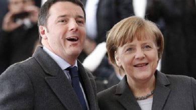 Photo of Renzi accoglie la Merkel a Maranello per un vertice Italia-Germania