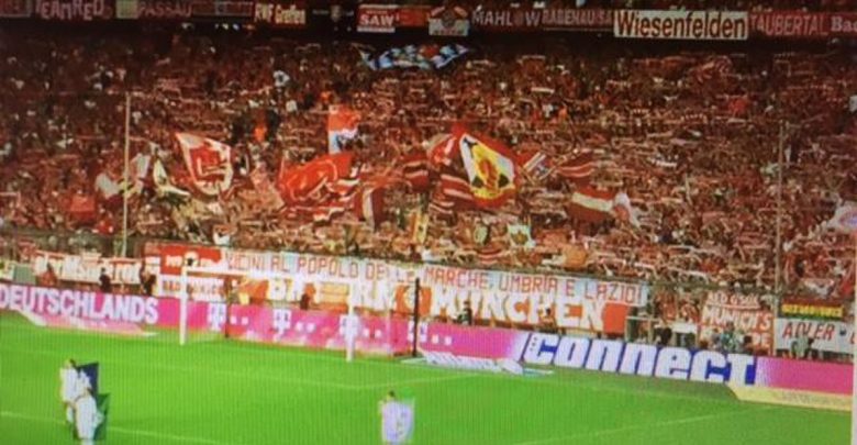 Striscione Tifosi Bayern Monaco per Terremoto Centro Italia (Foto)