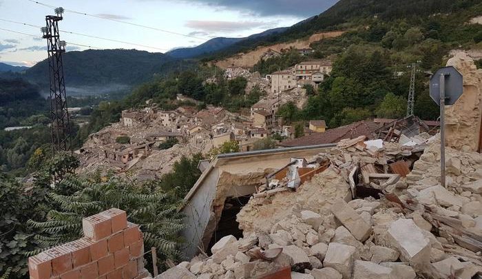 Terremoto oggi 24 agosto 2016: Video e Foto 1