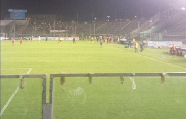 Brescia-Bari, malore per uno steward durante la partita