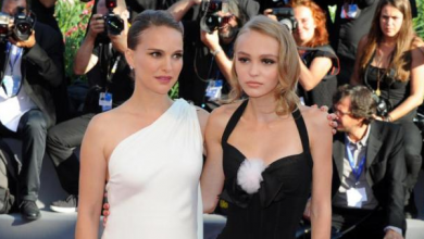 Photo of Natalie Portman e Lily Rose Depp sul Red Carpet della Mostra del Cinema di Venezia (Video)