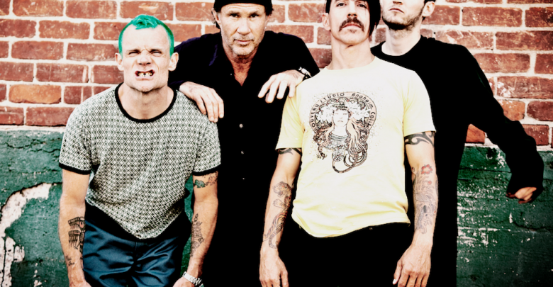 Red Hot Chili Peppers, nuovo singolo "Go robot": Video e Testo