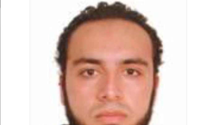 Bombe a New York, ricercato un afghano (Foto)