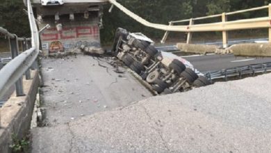 Photo of Annone, ponte crollato lungo la Statale 36: 10 persone coinvolte